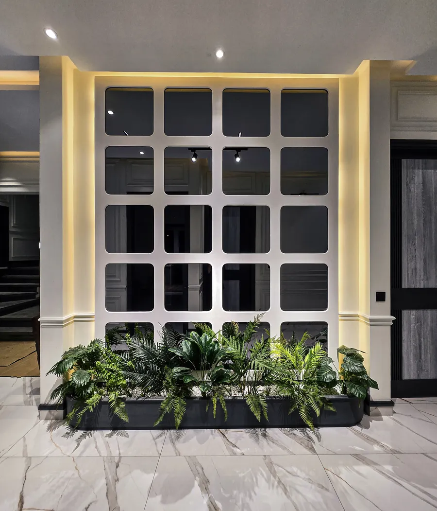 Exquisite Lobbies