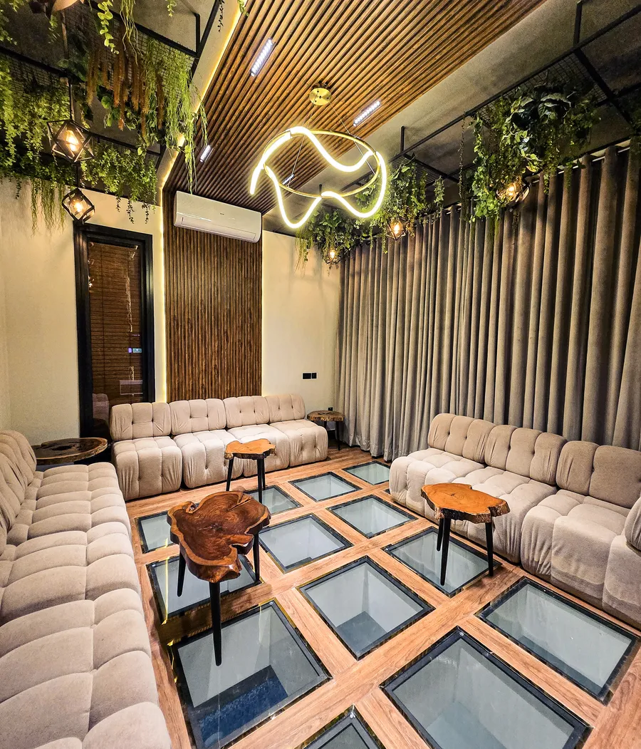 Opulent Social Lounge