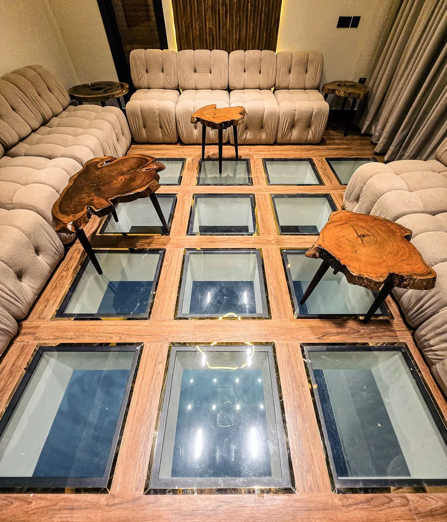 Opulent Social Lounge